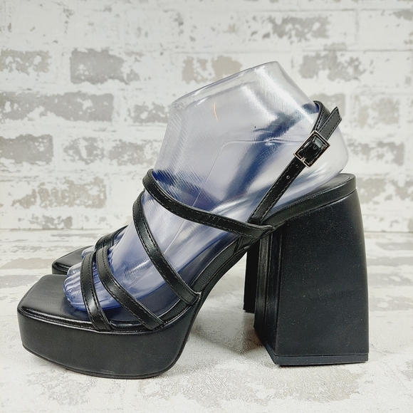 New ABOUND Nester Strappy Platform Sandal In Black X49 - Picture 1 of 13